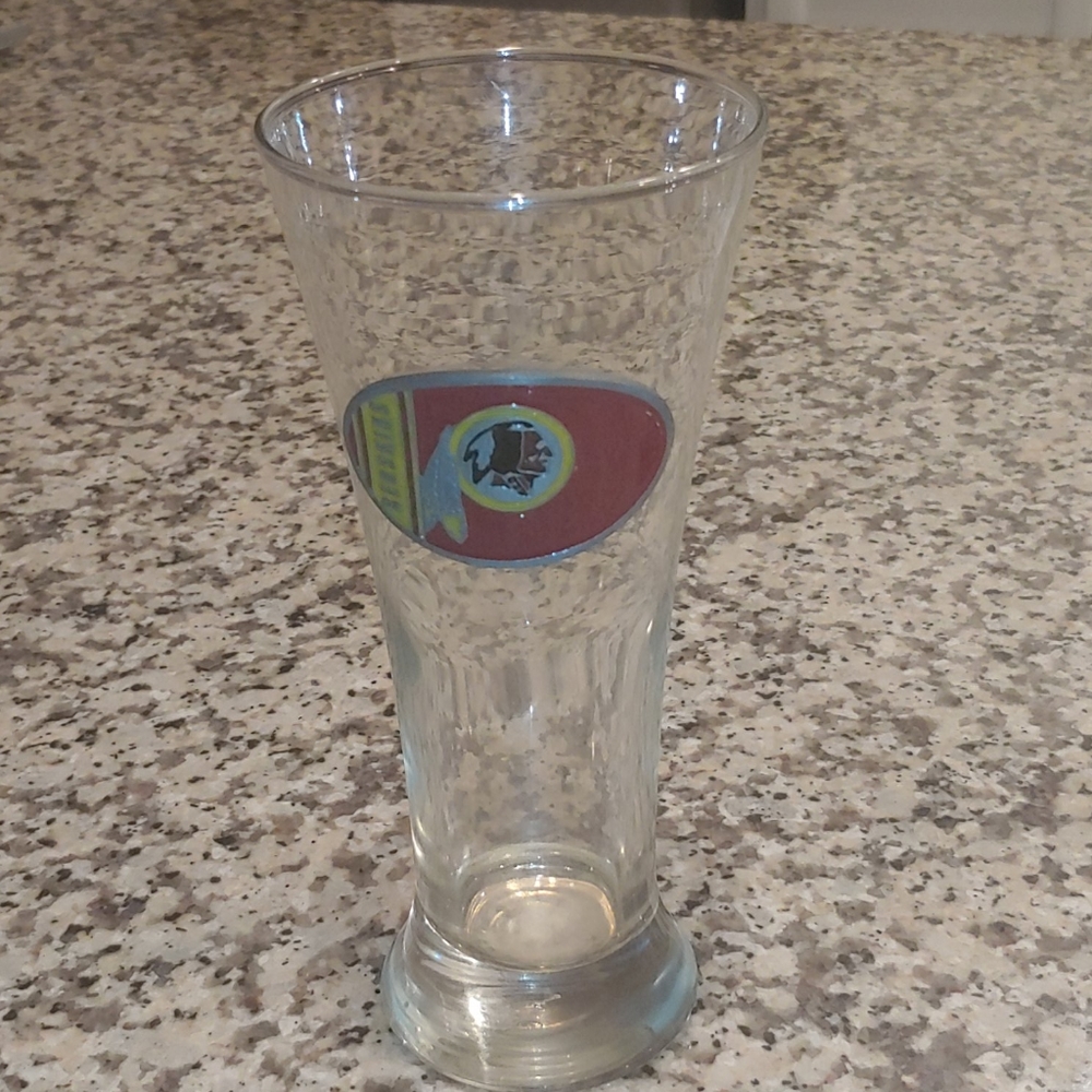 Collectable genuine NFL Washington Redskin pilsner